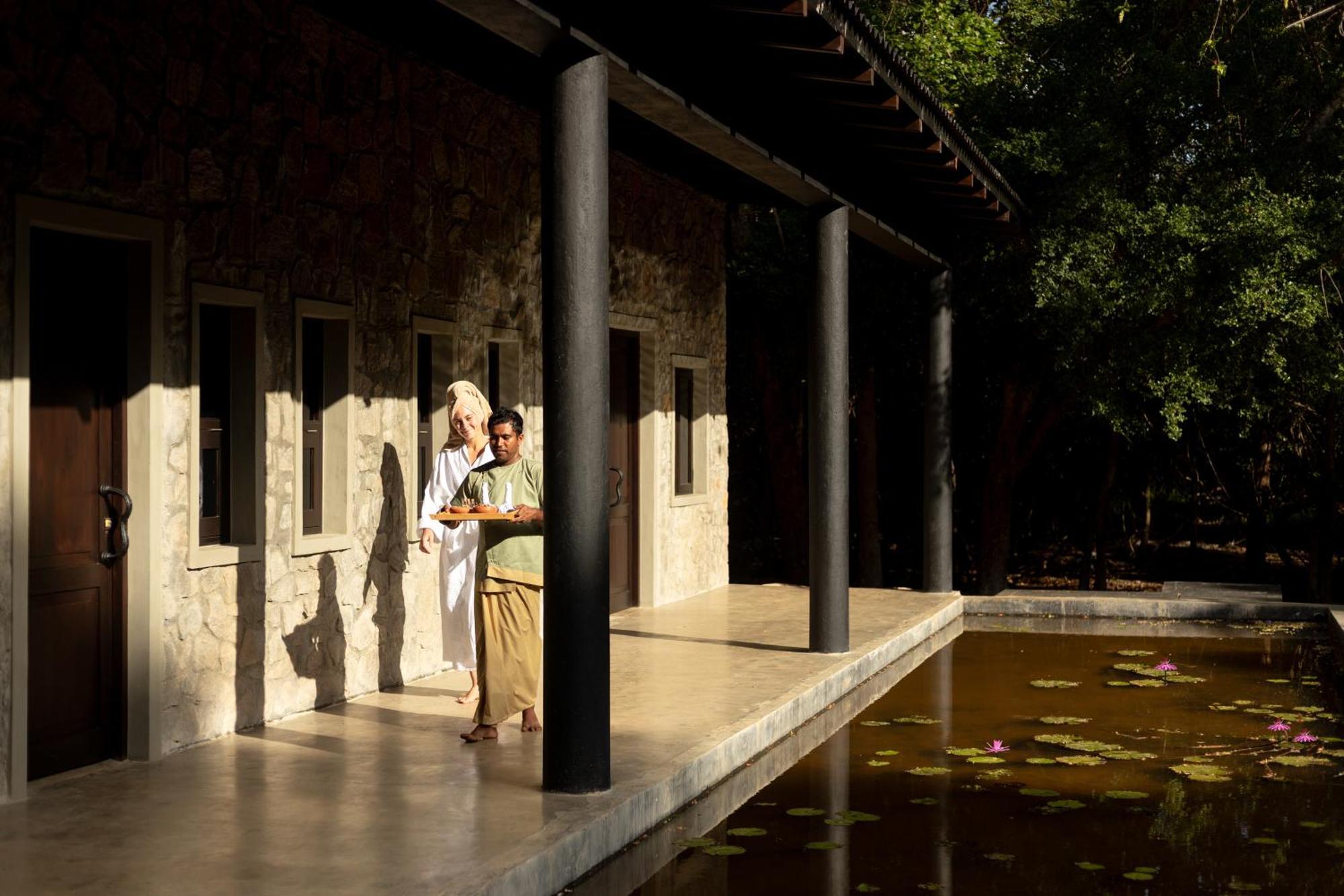 Ayugiri Ayurveda Wellness Resort Сігірія Екстер'єр фото