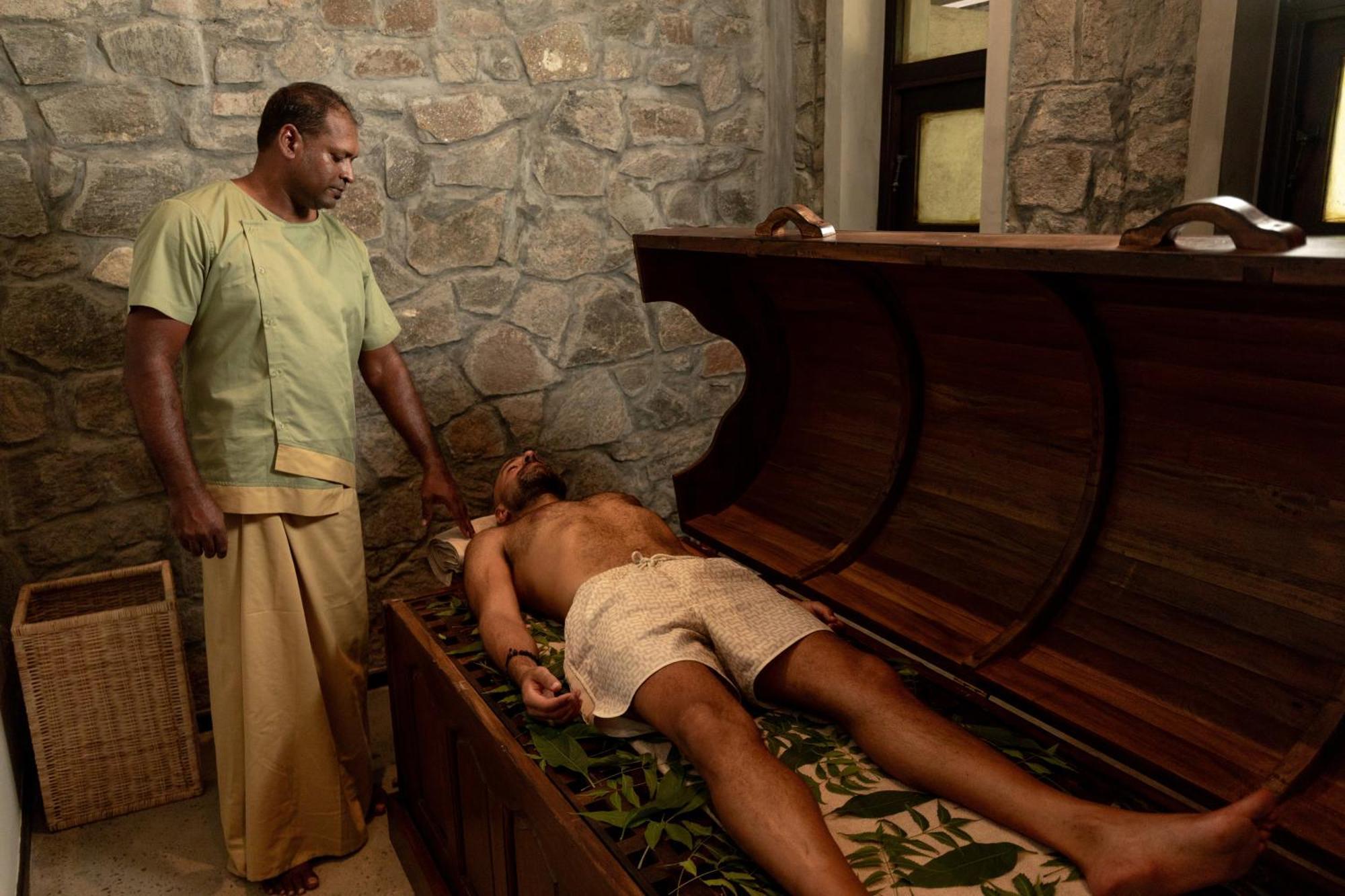 Ayugiri Ayurveda Wellness Resort Сігірія Екстер'єр фото