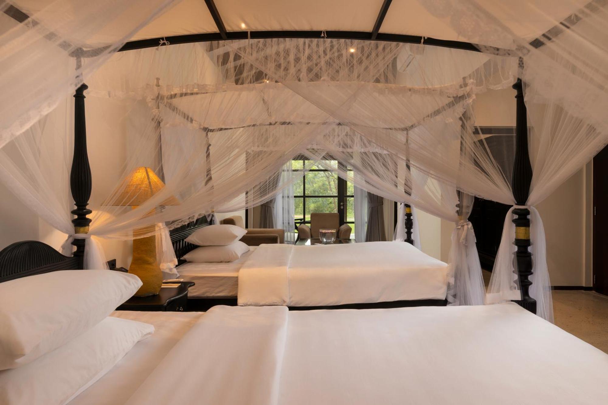 Ayugiri Ayurveda Wellness Resort Сігірія Екстер'єр фото